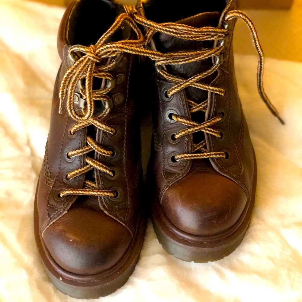 Vintage England made Dr Marten Hiker Boot 🥾
